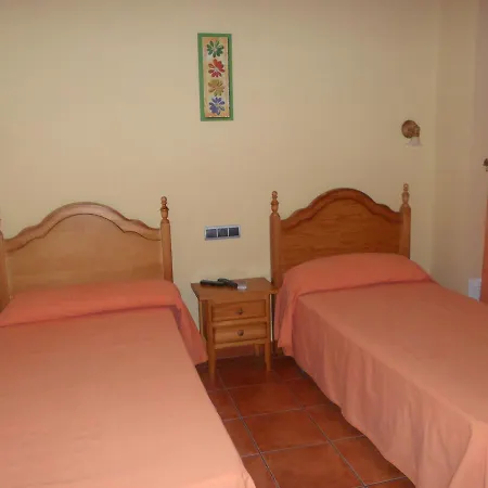 Rural La Encina Otel